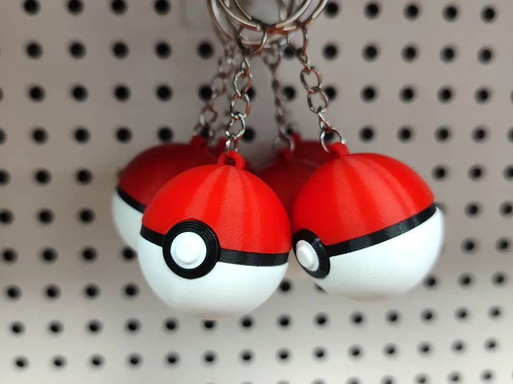 Pokemon Pokeball Keychain