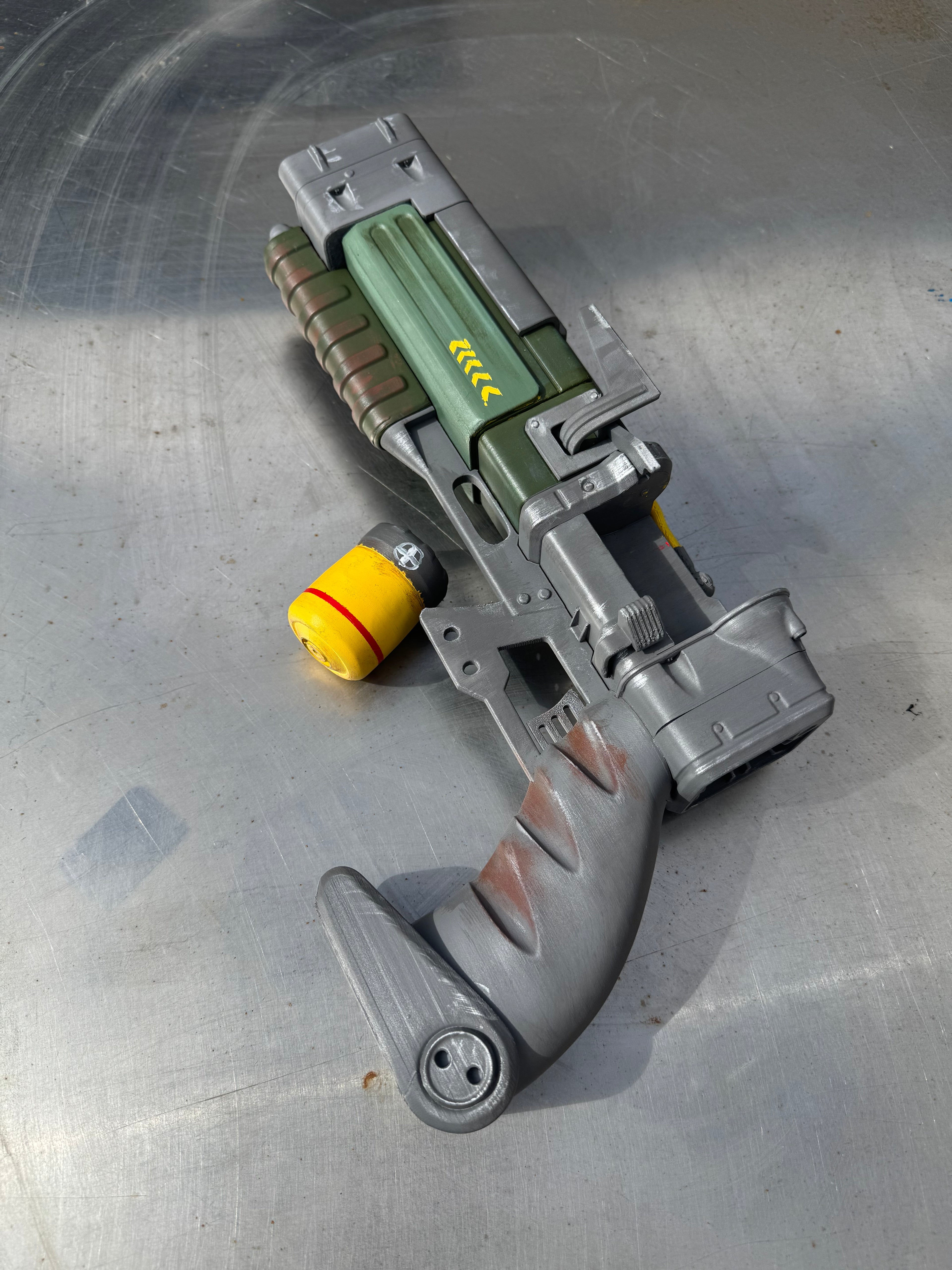 Fallout-Inspired Laser Pistol Prop