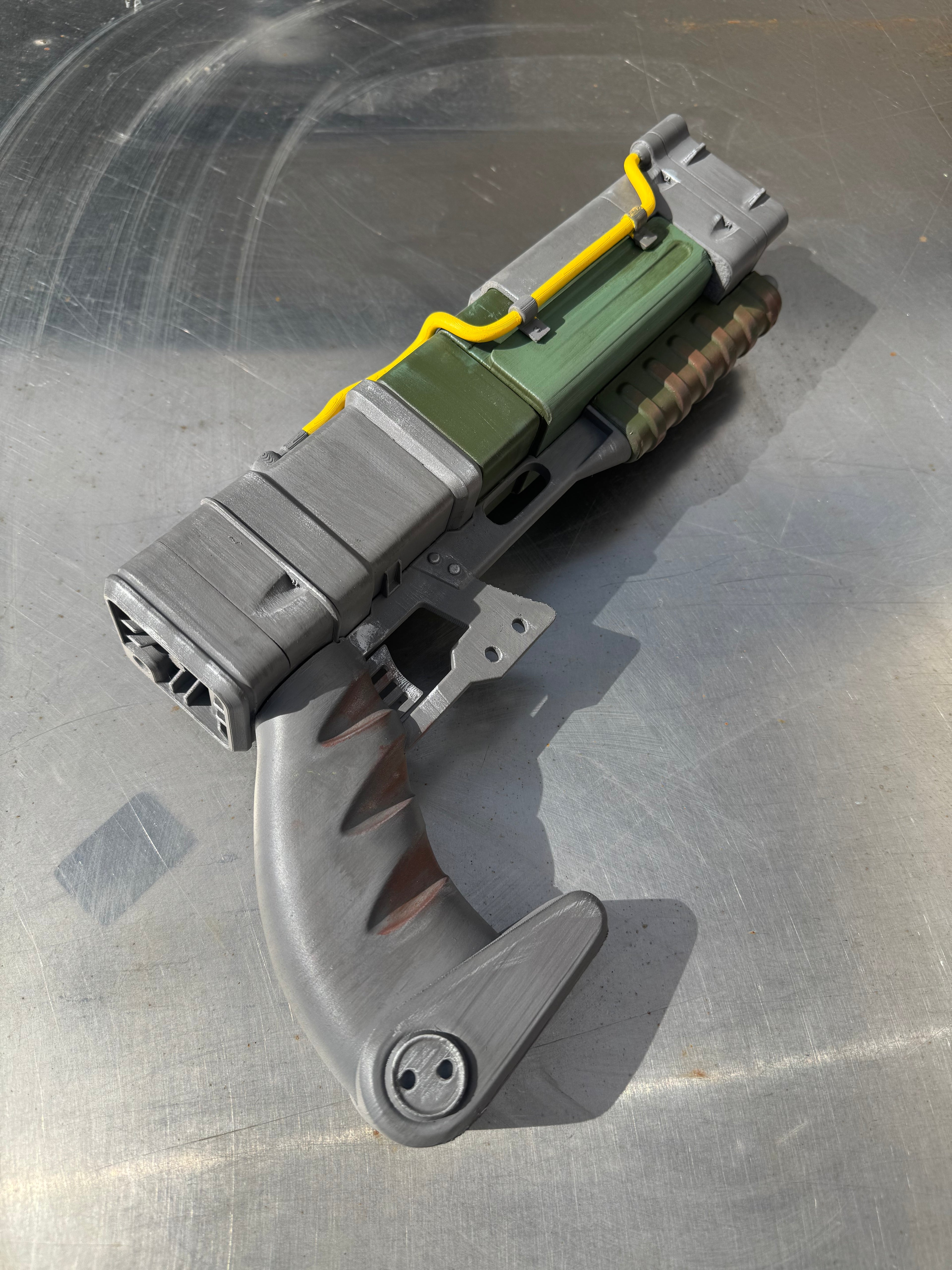 Fallout-Inspired Laser Pistol Prop