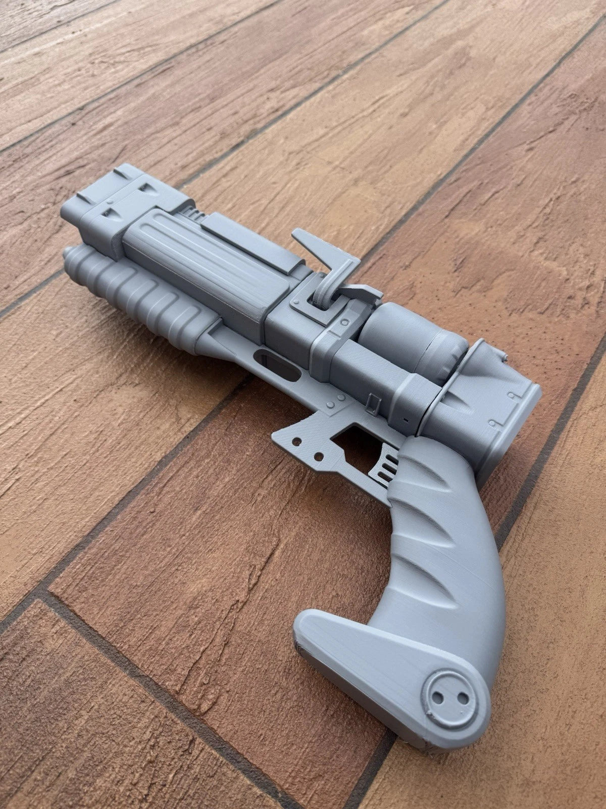 Fallout-Inspired Laser Pistol Prop