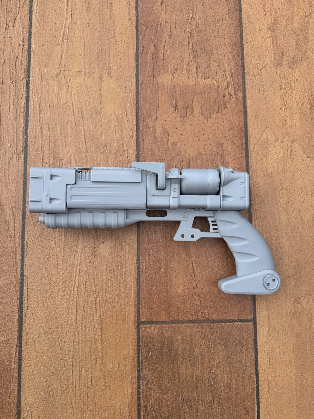 Fallout-Inspired Laser Pistol Prop